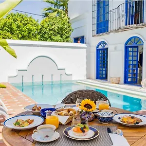 The Pearl - Bed & Breakfast Marbella